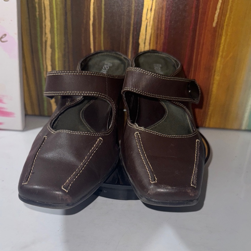 Flexation by Aerosoles Susie Brown Leather Mules - Women’s Size 9B - Picture 2 of 8
